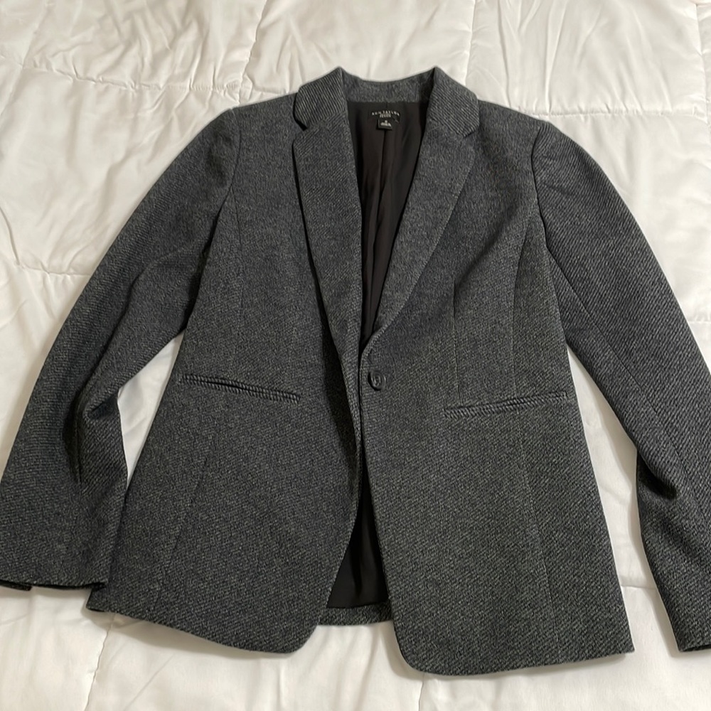 ANN TAYLOR blazer